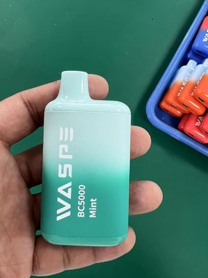 ワスペ 5000 PUFFS 再充電可能な使い捨てのヴァープ 13ml プリフイルドジュース